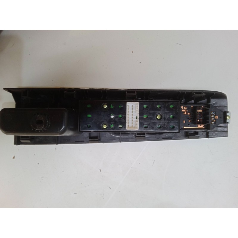 Recambio de mando elevalunas delantero izquierdo para kia carnival / grand carnival iii (vq) 2.9 crdi referencia OEM IAM   