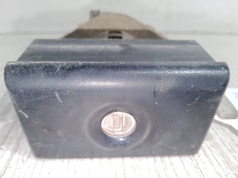 Recambio de maneta exterior porton para nissan primera hatchback (p11) 2.0 td referencia OEM IAM   