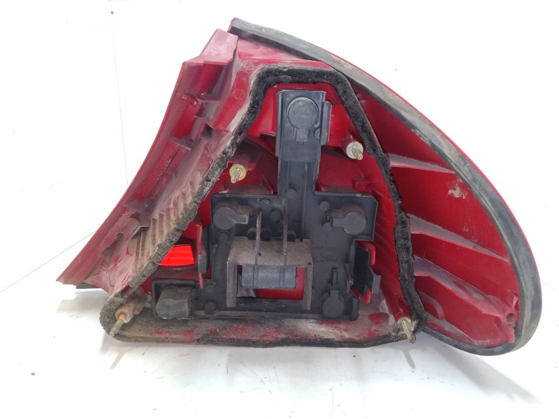 Recambio de piloto trasero izquierdo para ford mondeo ii (bap) 2.5 24v referencia OEM IAM   