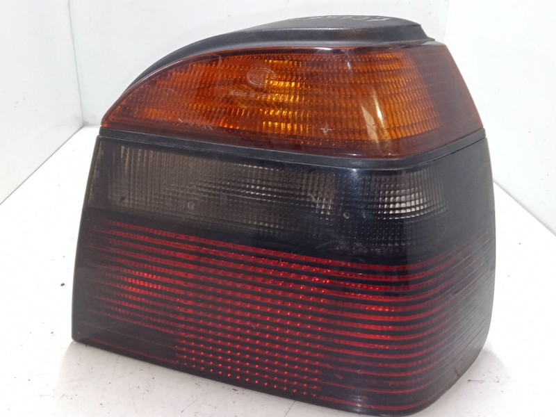 Recambio de piloto trasero derecho para volkswagen golf iii (1h1) 1.8 referencia OEM IAM   