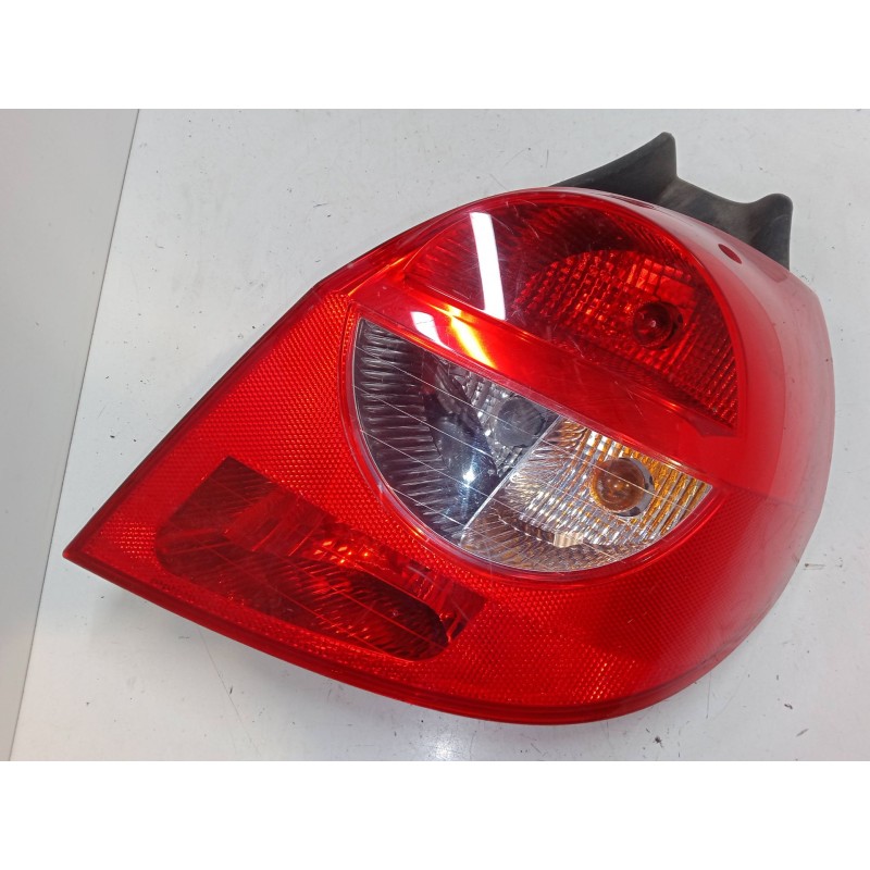 Recambio de piloto trasero derecho para renault clio iii (br0/1, cr0/1) 1.5 dci (c/br0g, c/br1g) referencia OEM IAM 89075790  