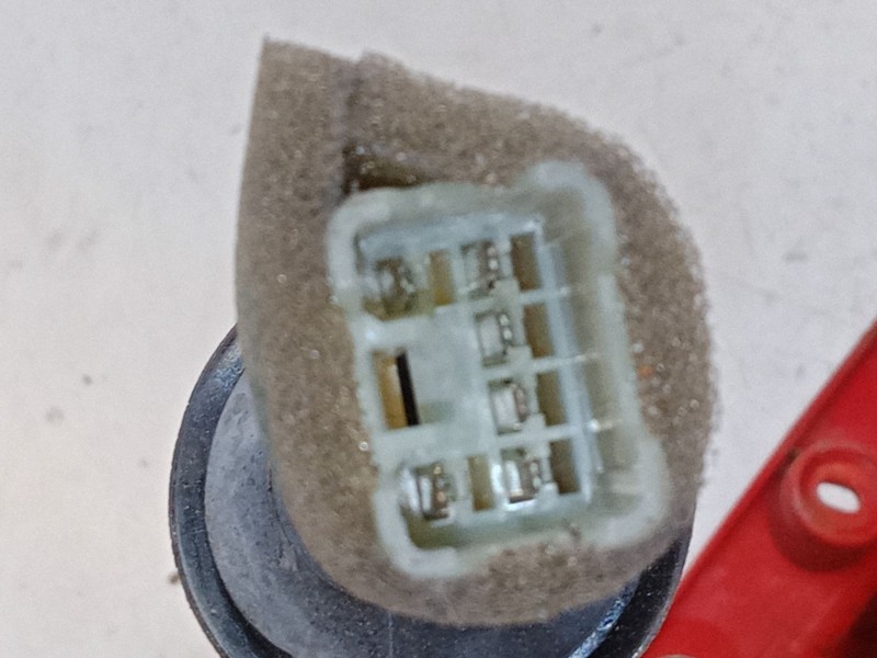 Recambio de piloto trasero izquierdo para chevrolet aveo / kalos hatchback (t200) 1.4 16v referencia OEM IAM   