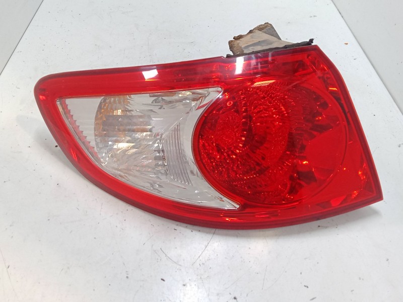 Recambio de piloto trasero izquierdo para hyundai santa fé ii (cm) 2.2 crdi gls referencia OEM IAM   