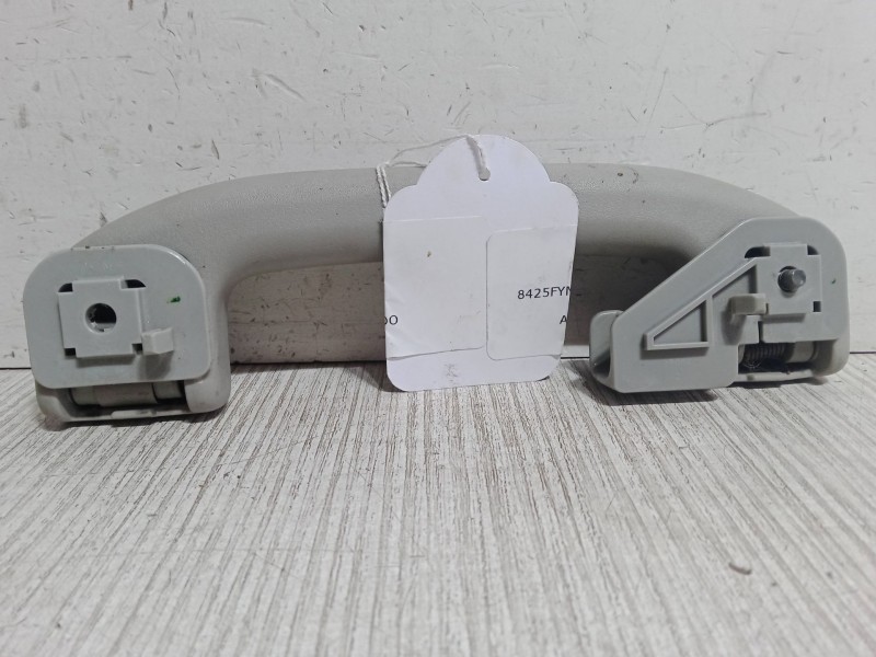 Recambio de asidero trasero izquierdo para nissan x-trail ii (t31) 2.0 dci 4x4 referencia OEM IAM   