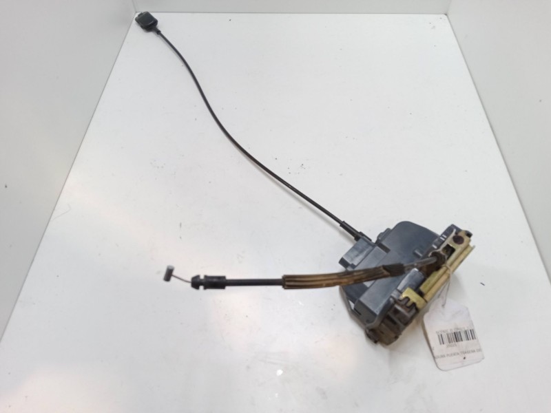 Recambio de cerradura puerta trasera derecha para renault scénic ii (jm0/1_) 1.9 dci (jm0g, jm12, jm1g, jm2c) referencia OEM IAM