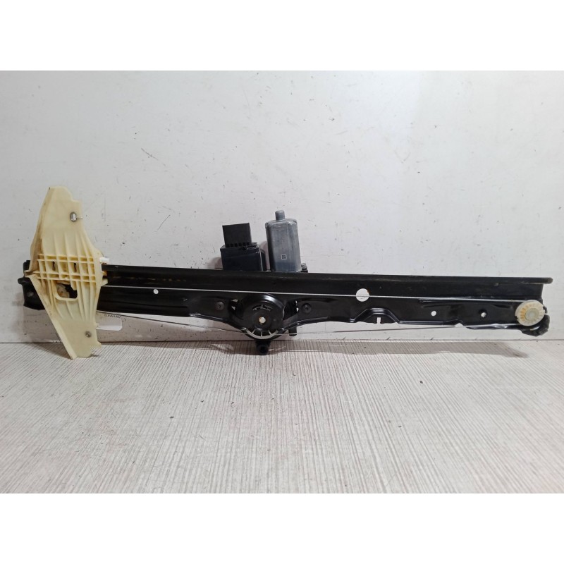 Recambio de elevalunas electrico delantero derecho para fiat scudo furgoneta 1.5 multijet 120 (506) referencia OEM IAM 982988968