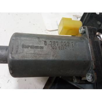 ELEVALUNAS ELECTRICO TRASERO DERECHO 83810229 