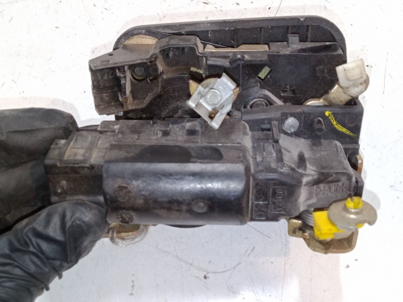 Recambio de cerradura puerta delantera derecha para renault kangoo (kc0/1_) 1.5 dci (kc07) referencia OEM IAM   