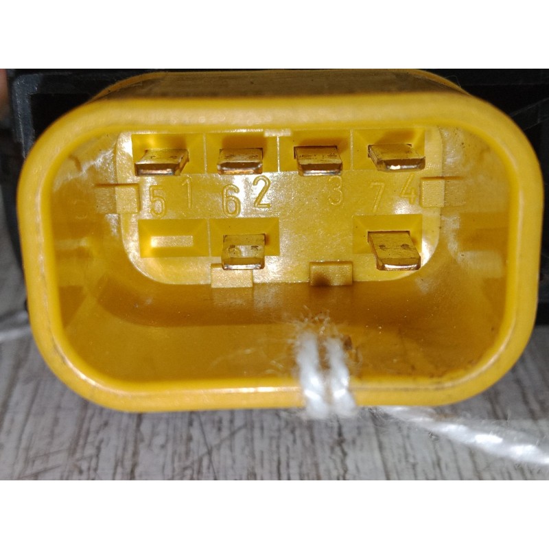 Recambio de mando elevalunas delantero derecho para ford fiesta vi (cb1, ccn) 1.6 tdci referencia OEM IAM   