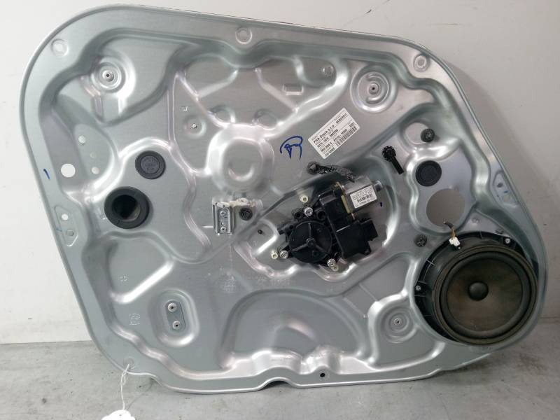 ELEVALUNAS ELECTRICO DELANTERO IZQUIERDO 824701K010 824501P010 