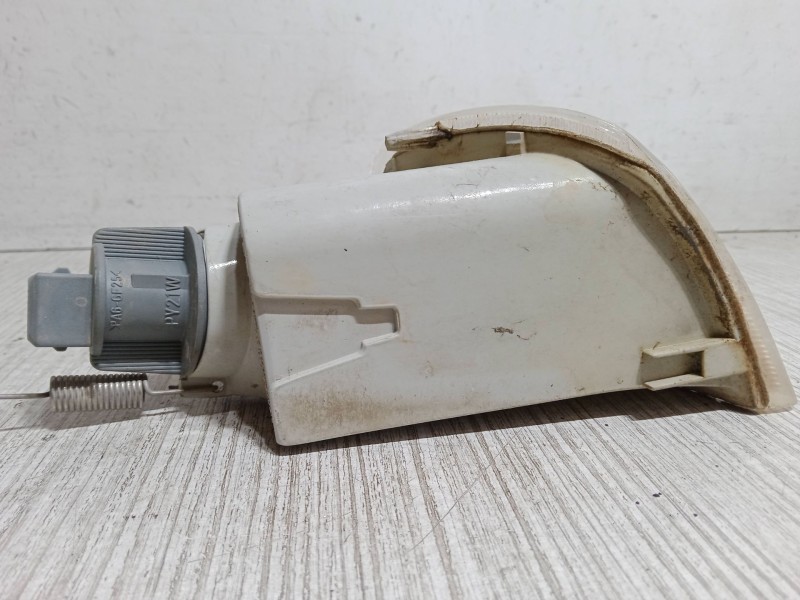 Recambio de intermitente delantero derecho para alfa romeo 146 (930_) 1.9 jtd (930.b4b) referencia OEM IAM   