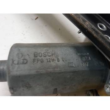 ELEVALUNAS ELECTRICO TRASERO DERECHO 83810229 