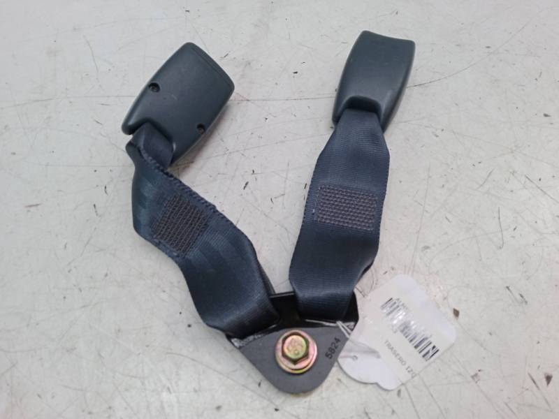 ANCLAJE CINTURON TRASERO IZQUIERDO 
