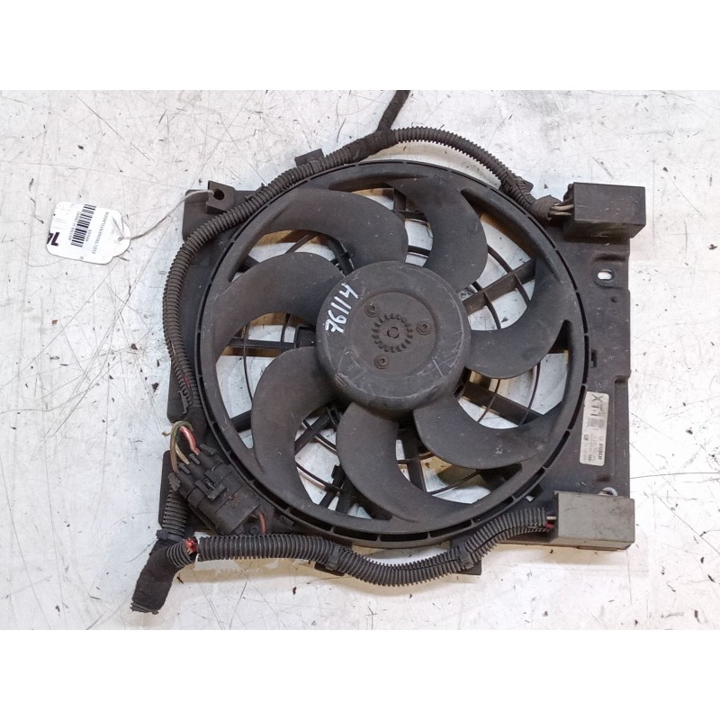 Recambio de electroventilador para opel astra h (a04) 1.9 cdti (l48) referencia OEM IAM 13132559  0130303960