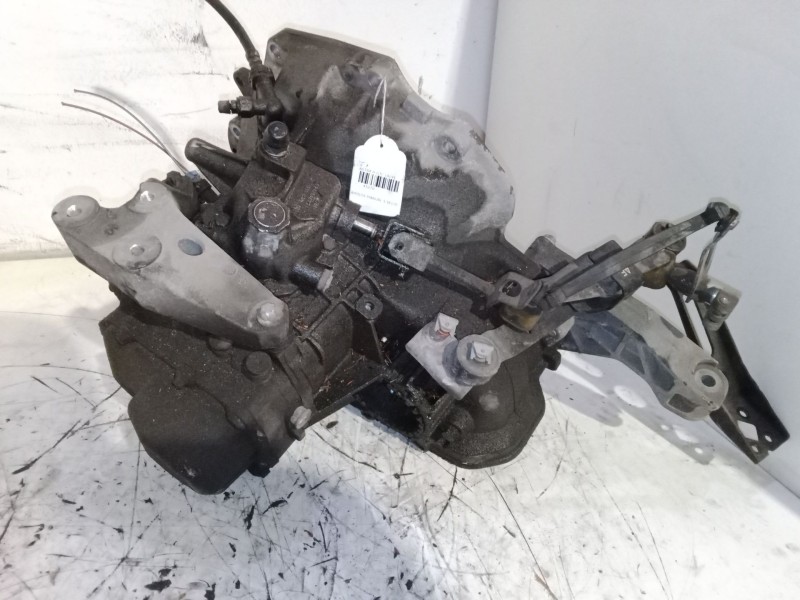 Recambio de caja de cambios manual 5 velocidades para opel astra h gtc (a04) 1.4 (l08) referencia OEM IAM 55565177  