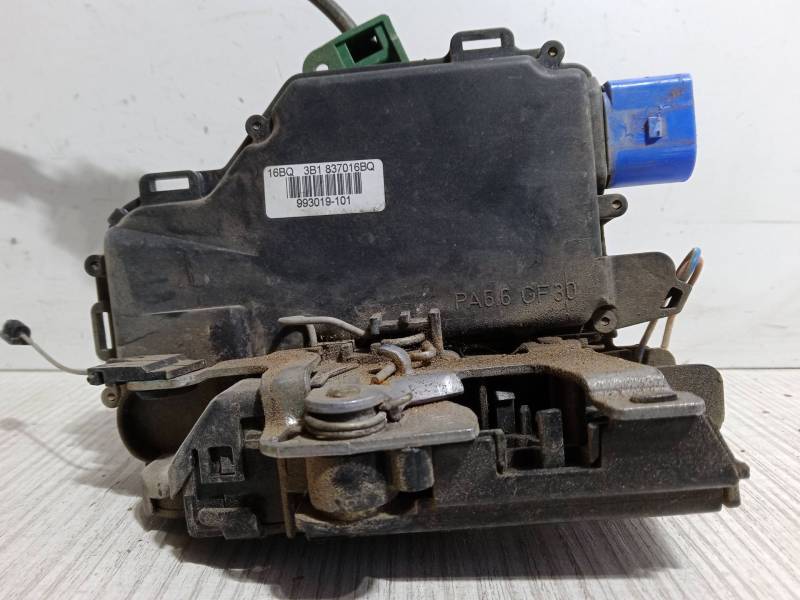 CERRADURA PUERTA DELANTERA DERECHA 