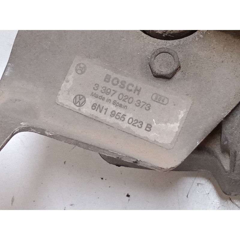 Recambio de motor limpia delantero para volkswagen polo iii (6n1) 50 1.0 referencia OEM IAM 6N1955023B  3397020373