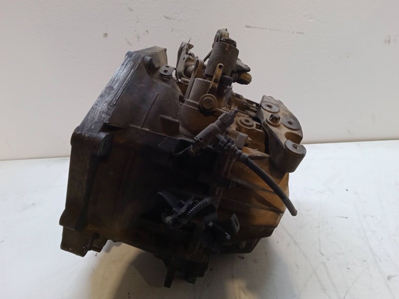 Recambio de caja de cambios manual 5 velocidades para opel zafira / zafira family b (a05) 1.9 cdti (m75) referencia OEM IAM    Recambio de caja de cambios manual 5 velocidades para opel zafira / zafira family b (a05) 1.9 cdti (m75) referencia OEM IAM