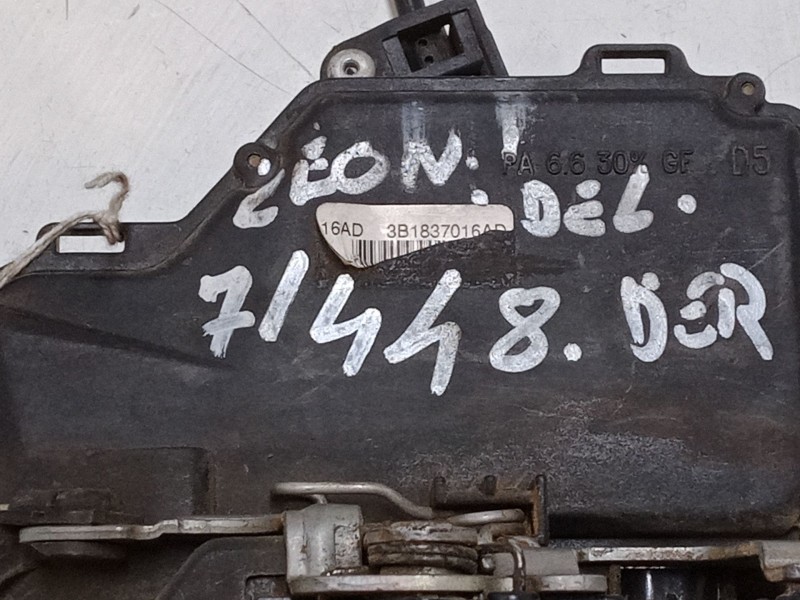 Recambio de cerradura puerta delantera derecha para seat leon (1m1) 1.9 tdi referencia OEM IAM 16AD3B1837016AD   Recambio de cerradura puerta delantera derecha para seat leon (1m1) 1.9 tdi referencia OEM IAM 16AD3B1837016AD