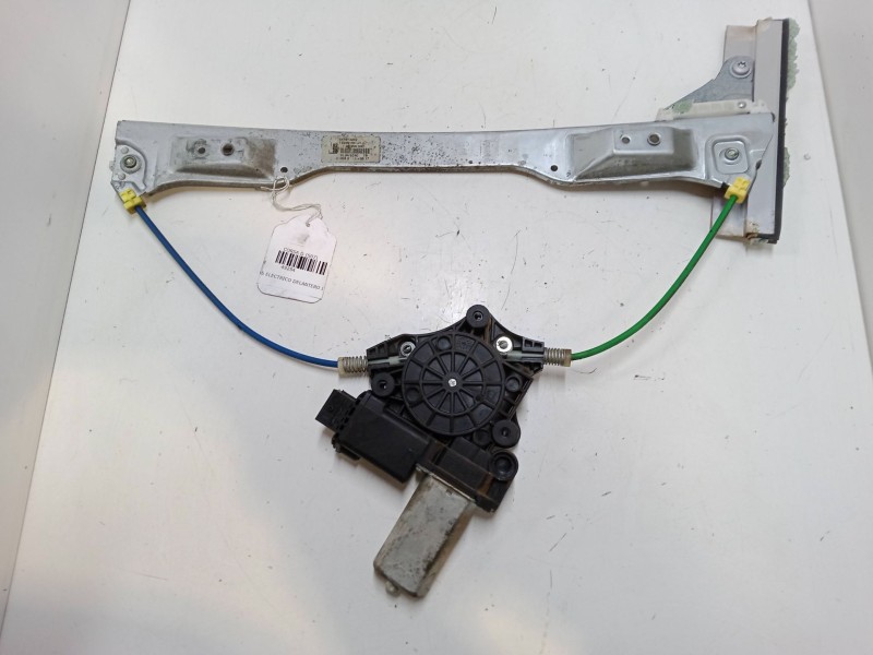 Recambio de elevalunas electrico delantero izquierdo para opel corsa d (s07) 1.2 (l08, l68) referencia OEM IAM 13298153LH  