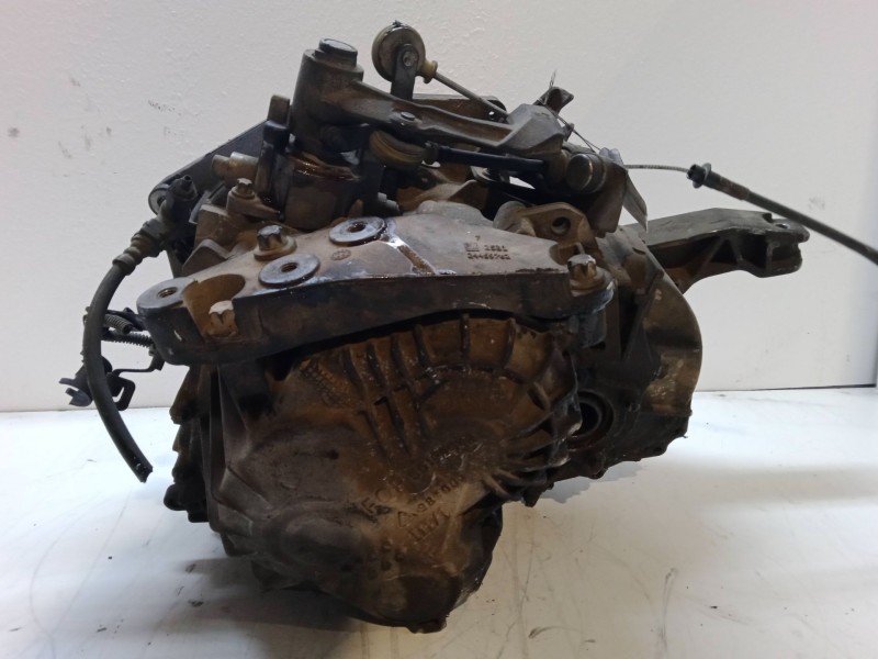 Recambio de caja de cambios manual 5 velocidades para opel zafira / zafira family b (a05) 1.9 cdti (m75) referencia OEM IAM    Recambio de caja de cambios manual 5 velocidades para opel zafira / zafira family b (a05) 1.9 cdti (m75) referencia OEM IAM