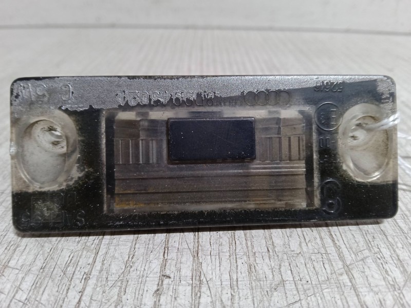 Recambio de piloto matricula para audi a3 (8l1) 1.9 tdi referencia OEM IAM   