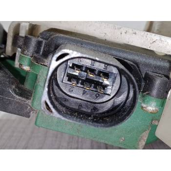 CERRADURA PUERTA TRASERA IZQUIERDA 