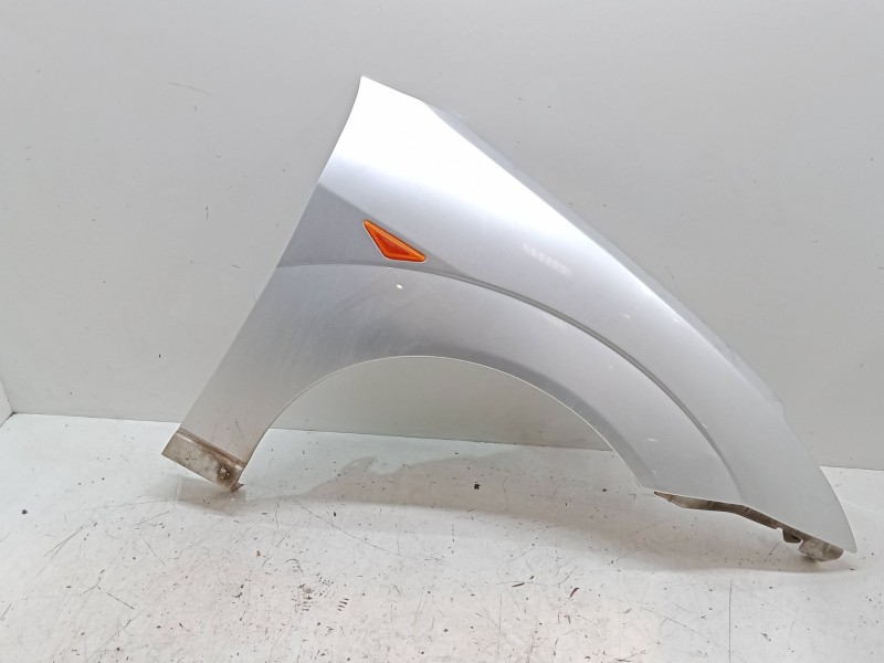 Recambio de aleta delantera derecha para ford focus i (daw, dbw) 2.0 16v referencia OEM IAM   