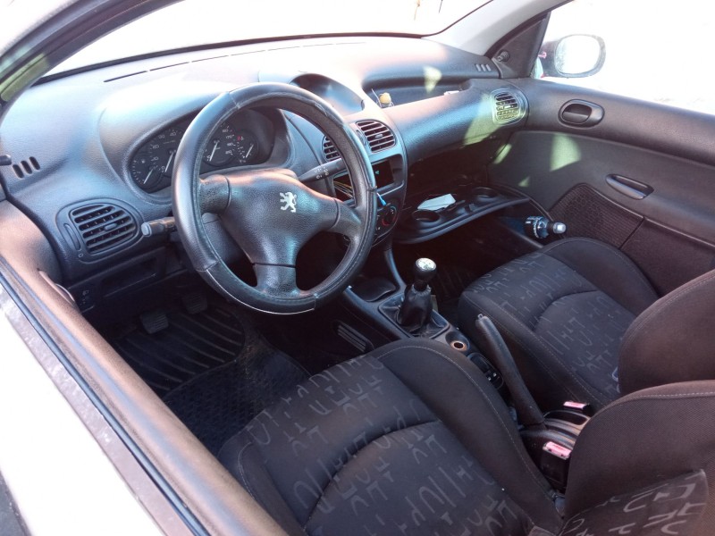 peugeot 206 hatchback (2a/c) del año 1999 peugeot 206 hatchback (2a/c) del año 1999