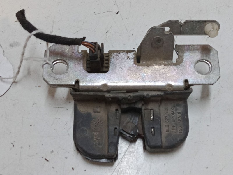 Recambio de cerradura maletero / porton para seat ibiza iii (6l1) 1.2 referencia OEM IAM   