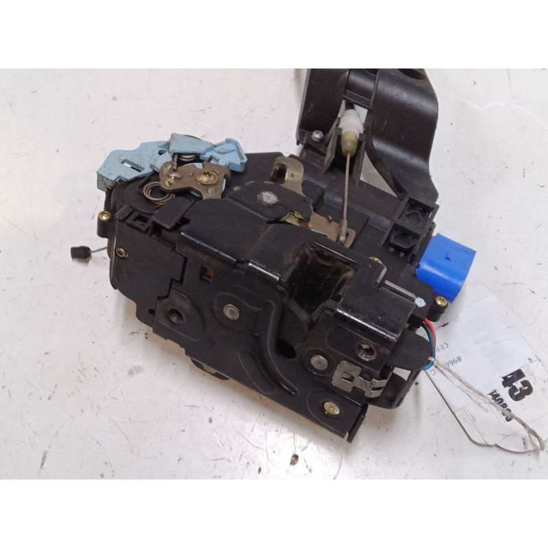 Recambio de cerradura puerta delantera derecha para volkswagen touareg (7la, 7l6, 7l7) 2.5 r5 tdi referencia OEM IAM 3D1837015  