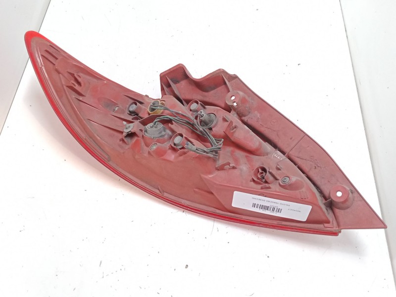 Recambio de piloto trasero derecho para mazda 2 (de_, dh_) 1.4 mzr-cd referencia OEM IAM   