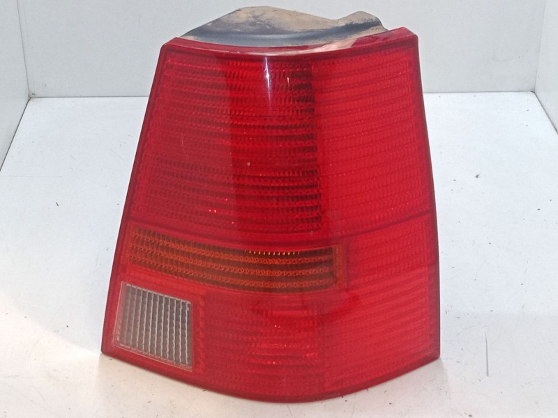 Recambio de piloto trasero derecho para volkswagen golf iv variant (1j5) 1.6 referencia OEM IAM   