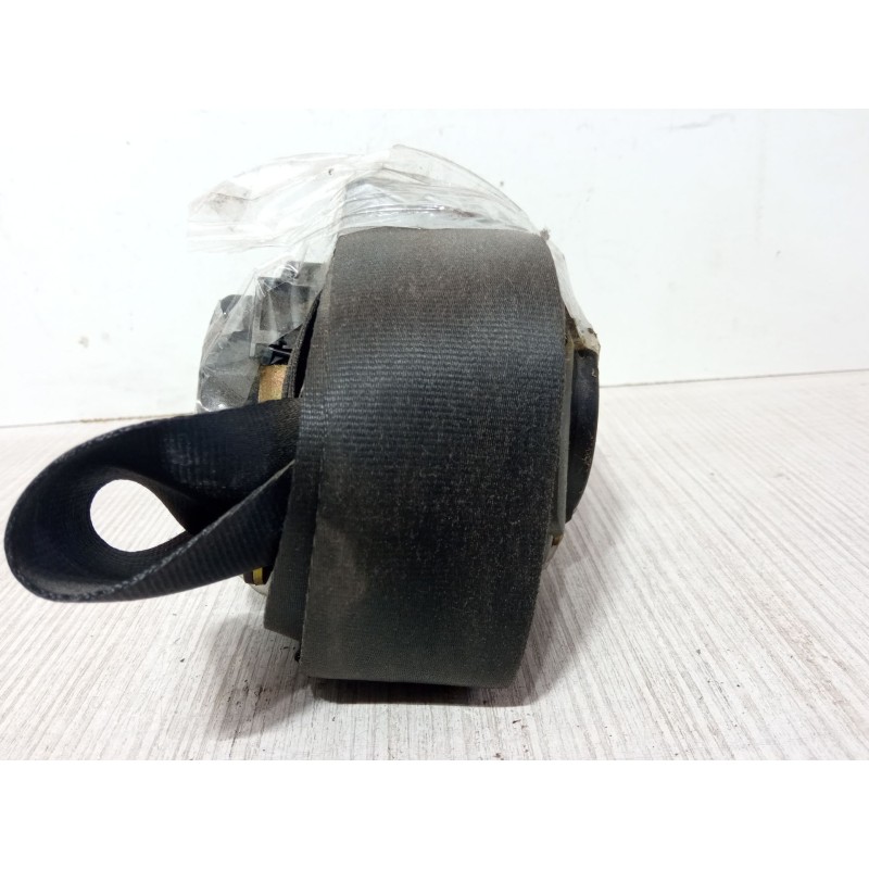 Recambio de cinturon con pretensor delantero izquierdo para peugeot 206 hatchback (2a/c) 2.0 hdi 90 referencia OEM IAM   