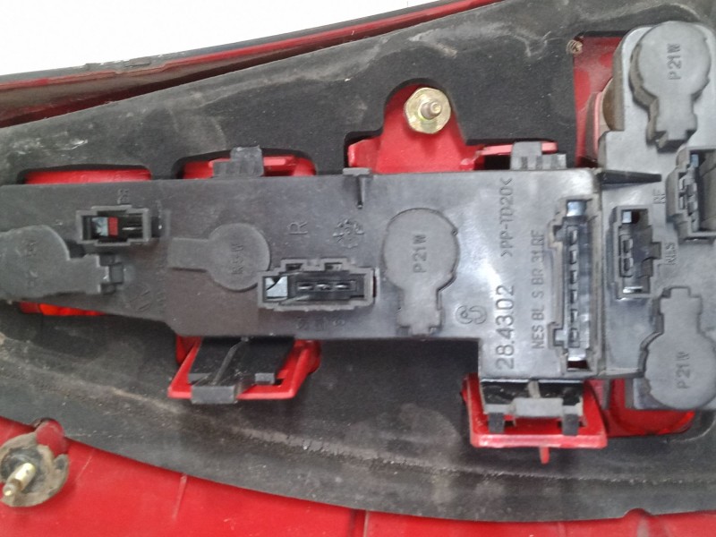 Recambio de piloto trasero derecho para volkswagen golf iv variant (1j5) 1.6 referencia OEM IAM   