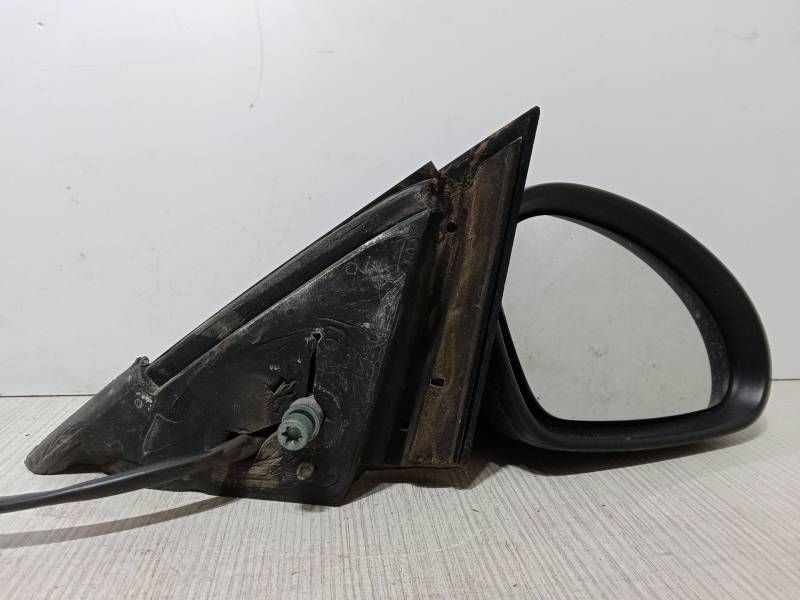 RETROVISOR DERECHO 