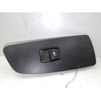 MANDO ELEVALUNAS DELANTERO DERECHO PA6-GK20/GF10 