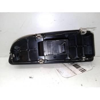 MANDO ELEVALUNAS DELANTERO DERECHO PA6-GK20/GF10 
