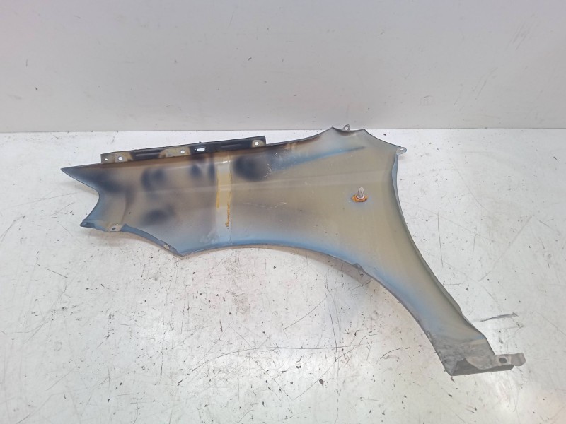 Recambio de aleta delantera derecha para chevrolet aveo / kalos hatchback (t200) 1.4 referencia OEM IAM   