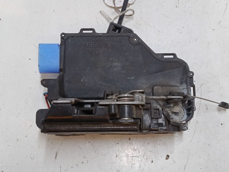 Recambio de cerradura puerta delantera derecha para volkswagen golf vi (5k1) 1.6 tdi referencia OEM IAM   