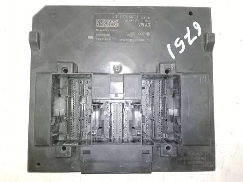 MODULO CONFORT 5Q0937084CJ 