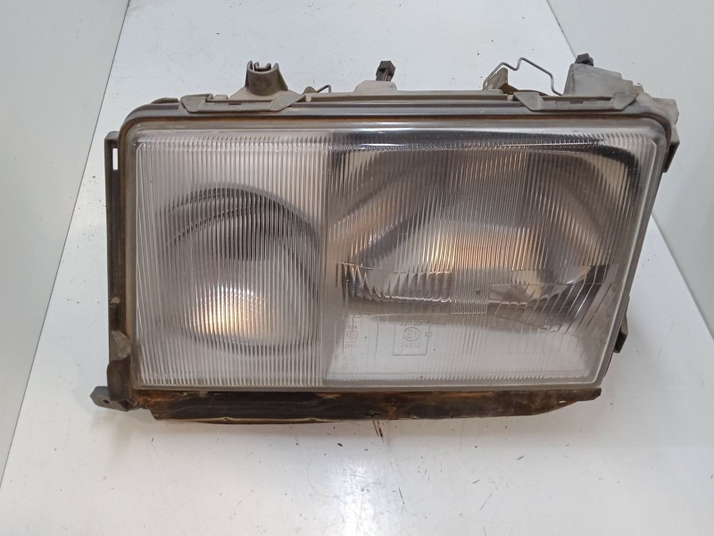 Recambio de faro izquierdo para mercedes-benz 300-d referencia OEM IAM 0301073301  A1248208561