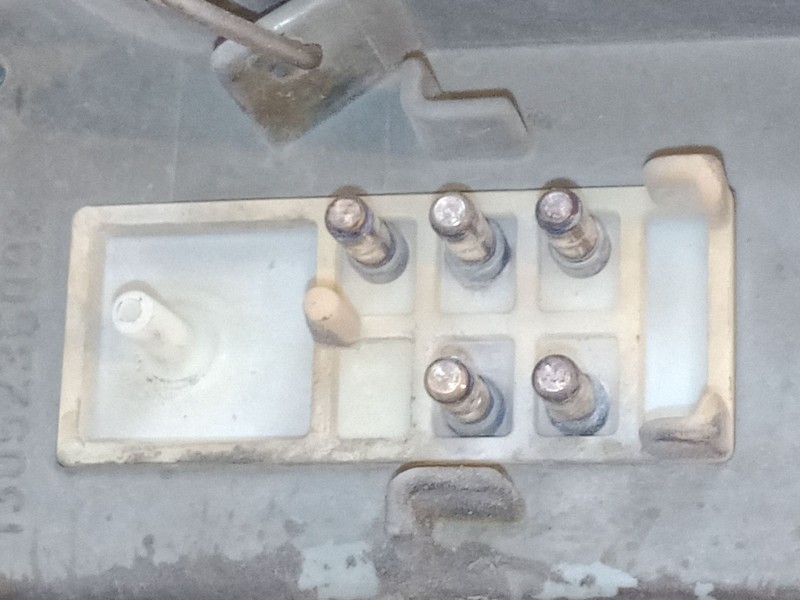 Recambio de faro izquierdo para mercedes-benz 300-d referencia OEM IAM 0301073301  A1248208561