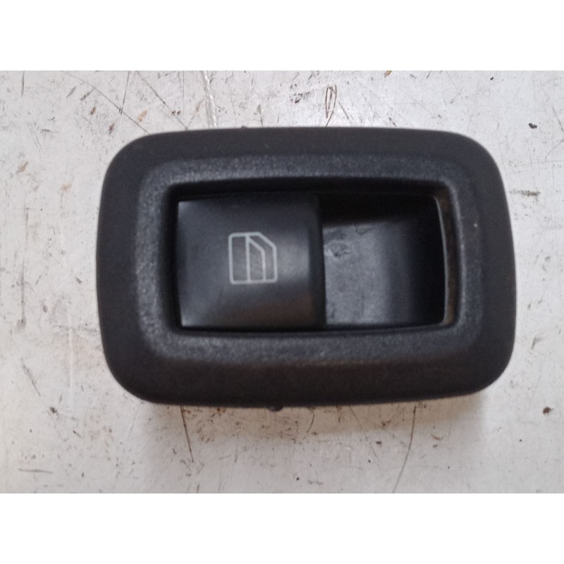 Recambio de mando elevalunas trasero izquierdo para mercedes-benz clase a (w169) a 160 cdi (169.006, 169.306) referencia OEM IAM
