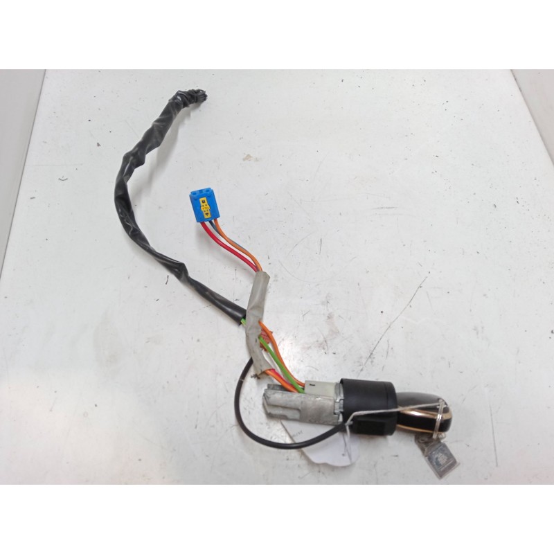 Recambio de clausor para citroën xsara picasso (n68) 1.6 hdi referencia OEM IAM 9641551180  