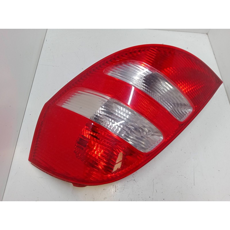 Recambio de piloto trasero derecho para mercedes-benz clase a (w169) a 160 cdi (169.006, 169.306) referencia OEM IAM A1698200464