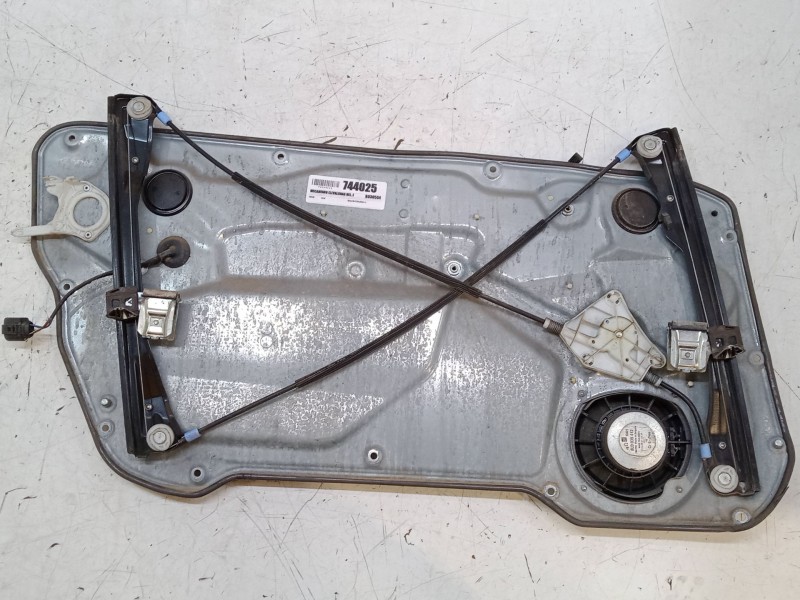 Recambio de elevalunas electrico delantero derecho para seat ibiza iii (6l1) 1.4 tdi referencia OEM IAM 6L3837752CQ  
