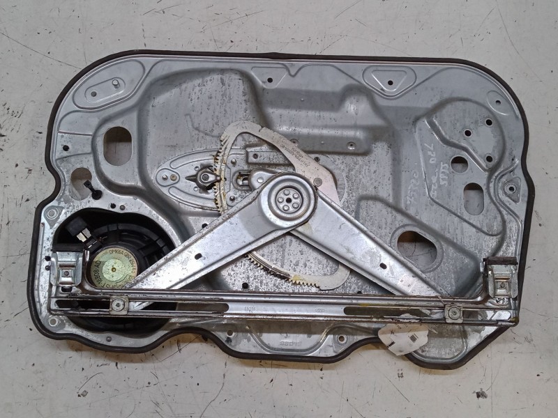 Recambio de elevalunas electrico delantero izquierdo para ford focus ii (da_, hcp, dp) 1.6 tdci referencia OEM IAM    Recambio de elevalunas electrico delantero izquierdo para ford focus ii (da_, hcp, dp) 1.6 tdci referencia OEM IAM