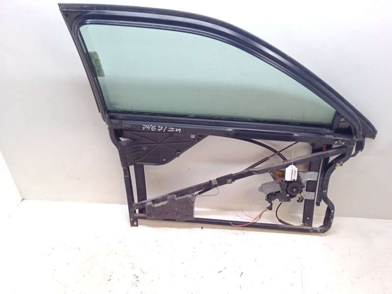 Recambio de elevalunas electrico delantero izquierdo para audi a3 (8l1) 1.8 referencia OEM IAM    Recambio de elevalunas electrico delantero izquierdo para audi a3 (8l1) 1.8 referencia OEM IAM