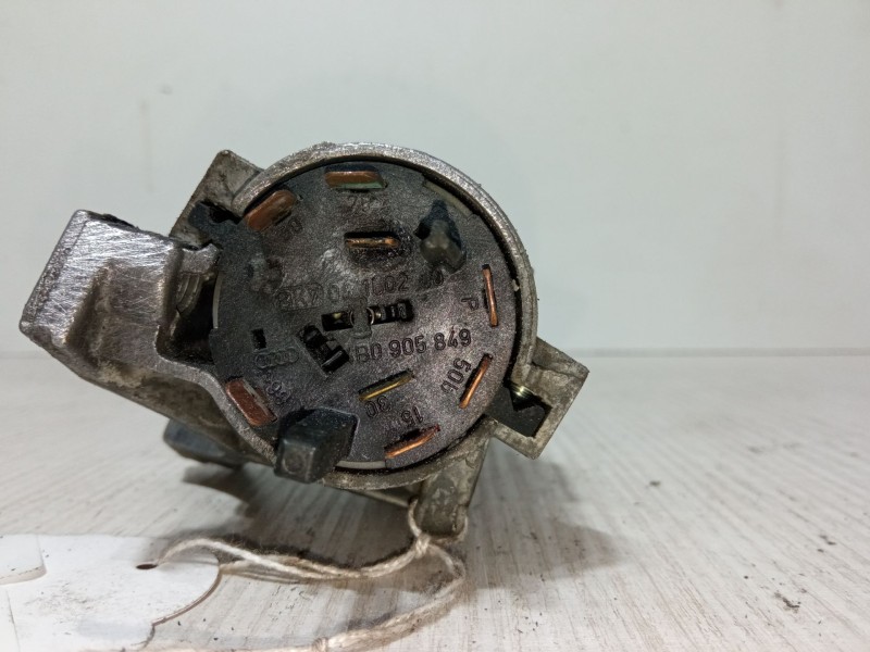 Recambio de clausor para seat toledo ii (1m2) 1.9 tdi referencia OEM IAM 4B0905851C  